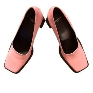 🎊 Host Pick 🎊 NWT VAGABOND Women Leather Shoes, Pink, Size 8, 3” Heals